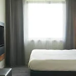 Moxy Frankfurt Hotel Eschborn