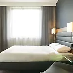 Moxy Frankfurt Hotel Eschborn