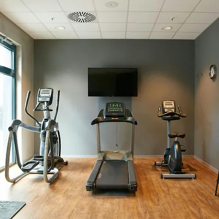 Moxy Frankfurt Отель