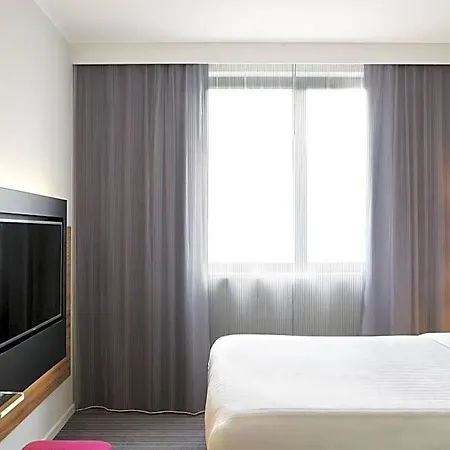 Moxy Frankfurt Szálloda