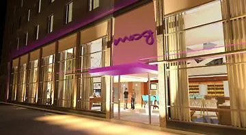 Moxy Frankfurt Отель