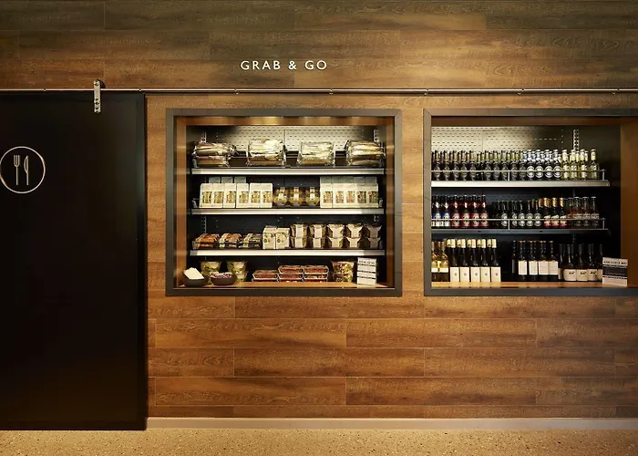 Moxy Frankfurt Hotel